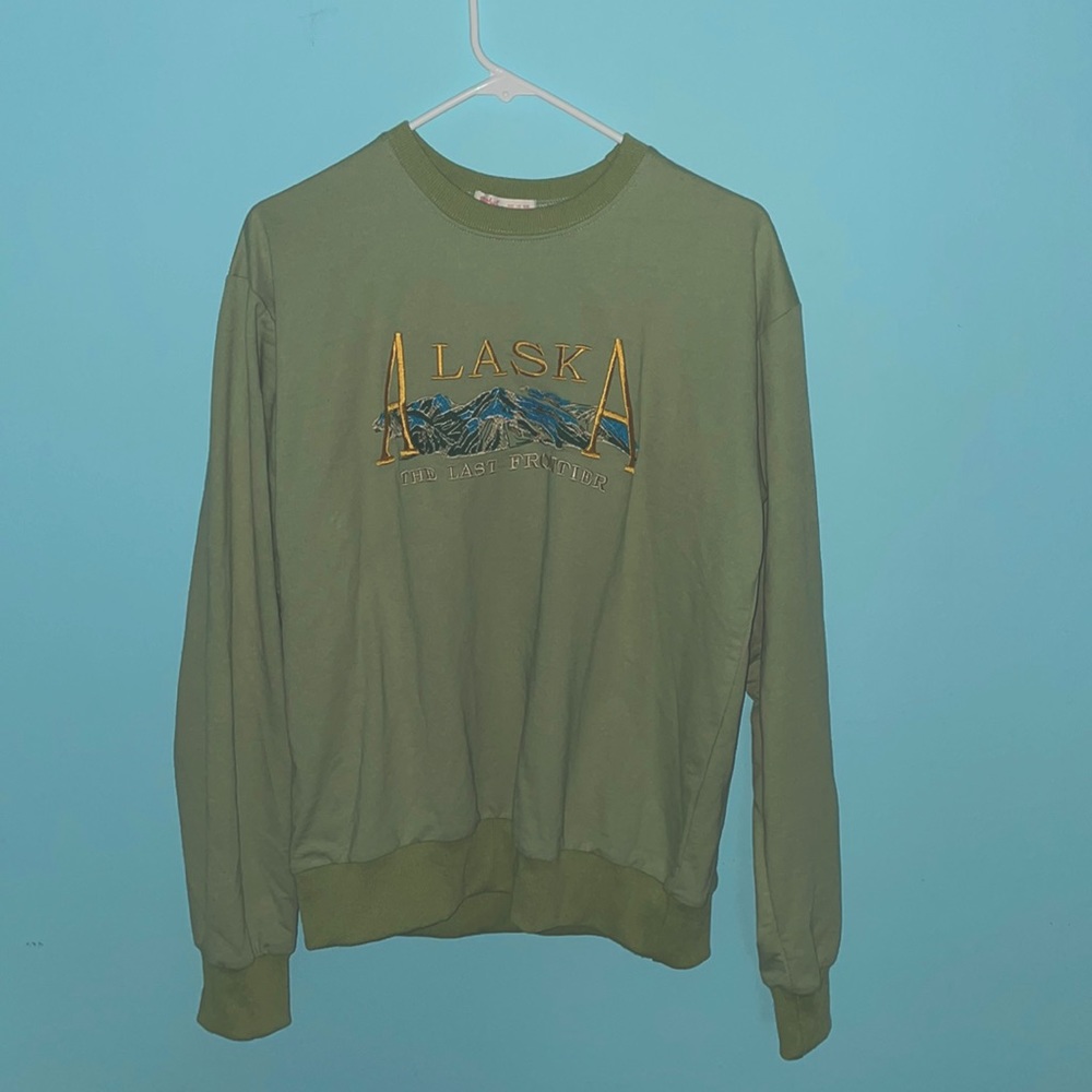 Alaska Crew Neck